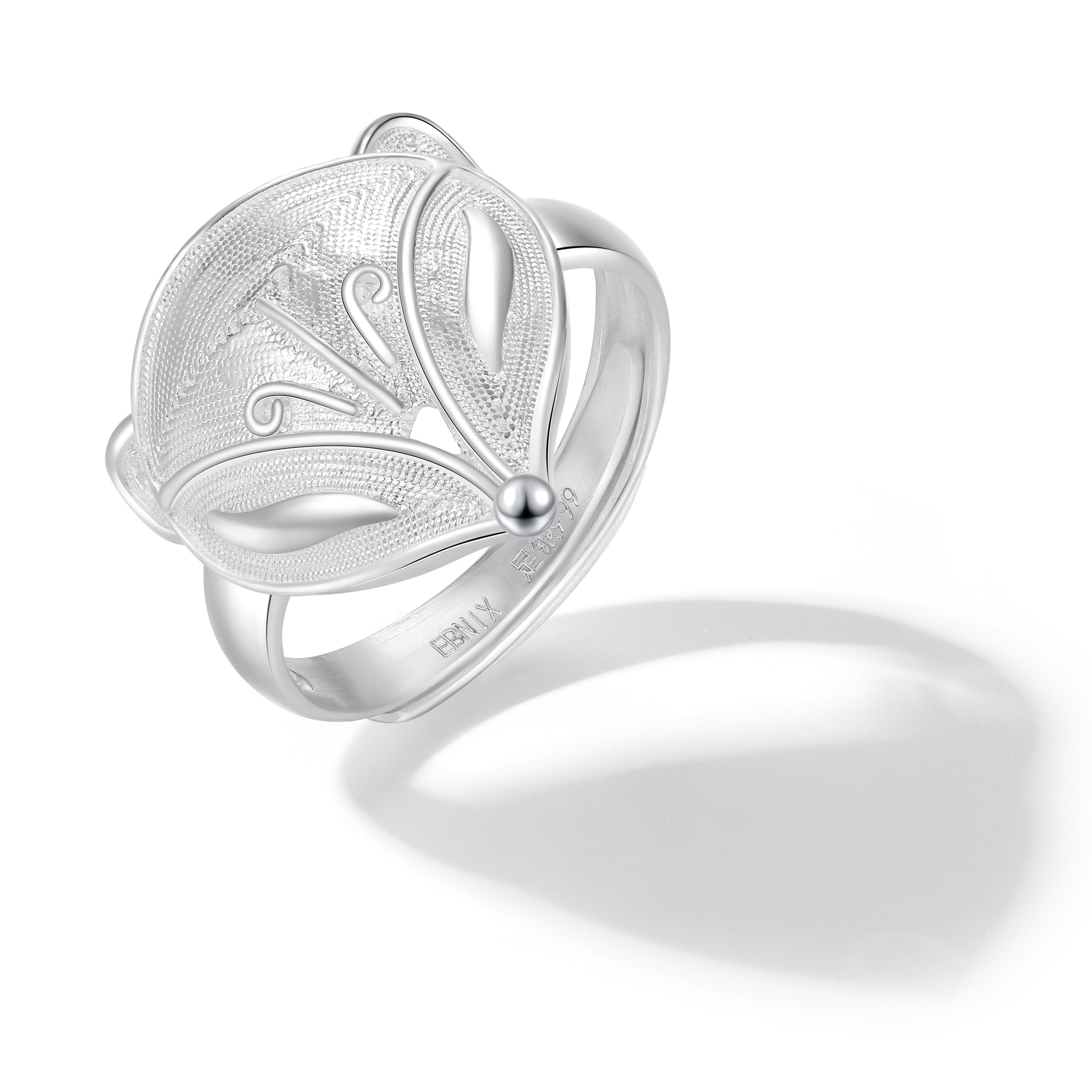 Handcrafted fox ring in 990 silver featuring delicate, swirling filigree patterns, a hallmark of heritage silversmithing from Guizhou.