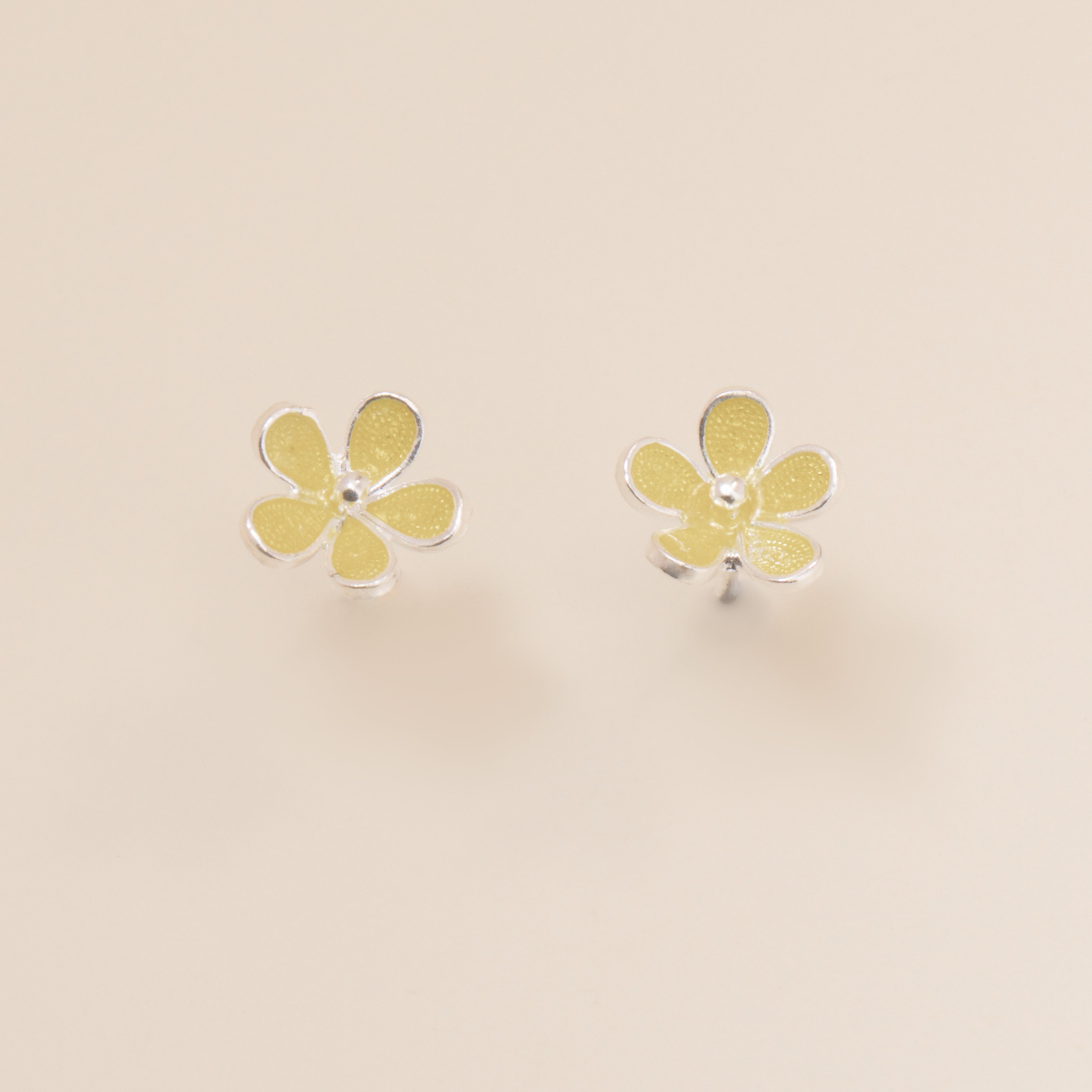 Handcrafted silver filigree yellow flower stud earrings