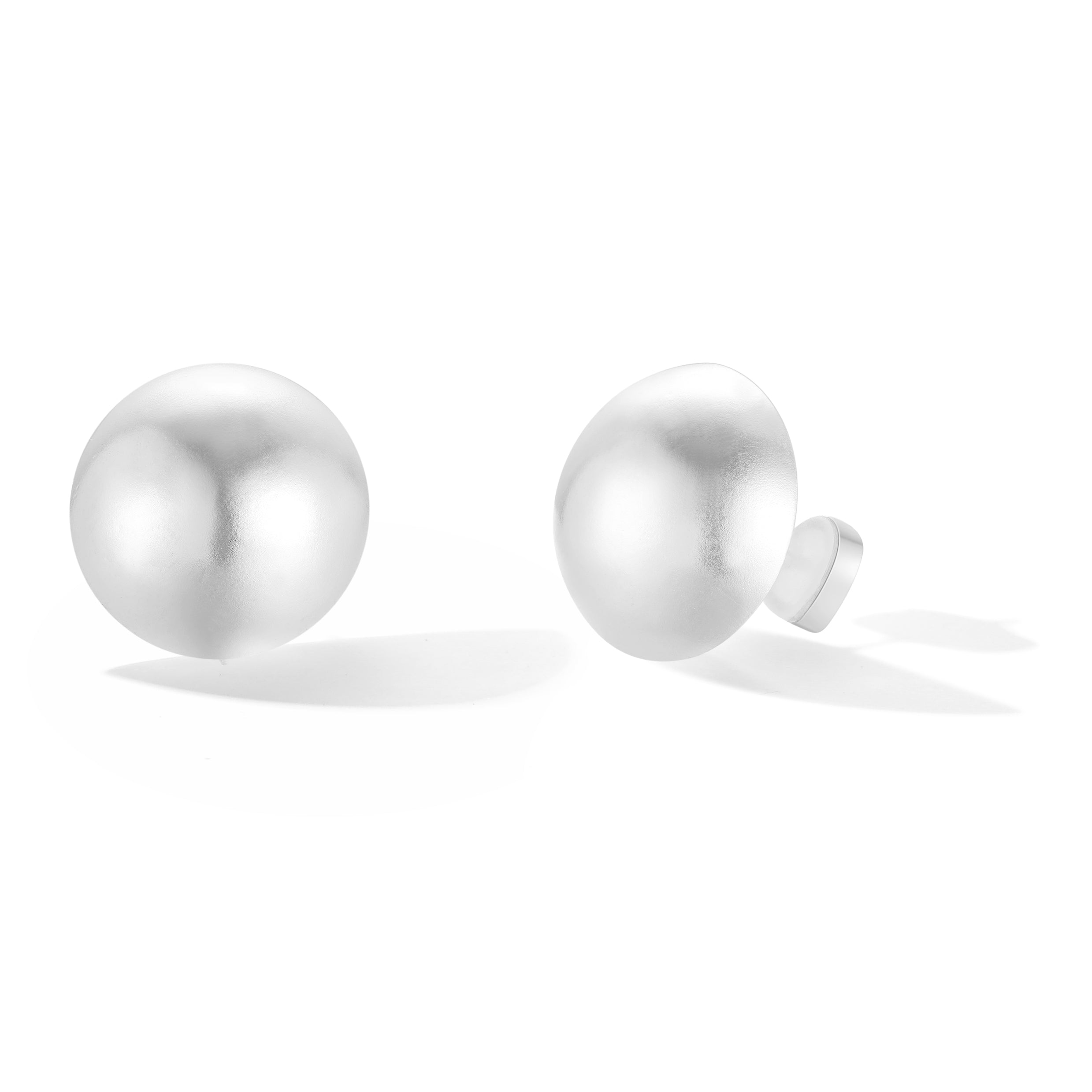 Full Moon Stud Earrings in 999 Fine Silver, Elegant Lunar Design