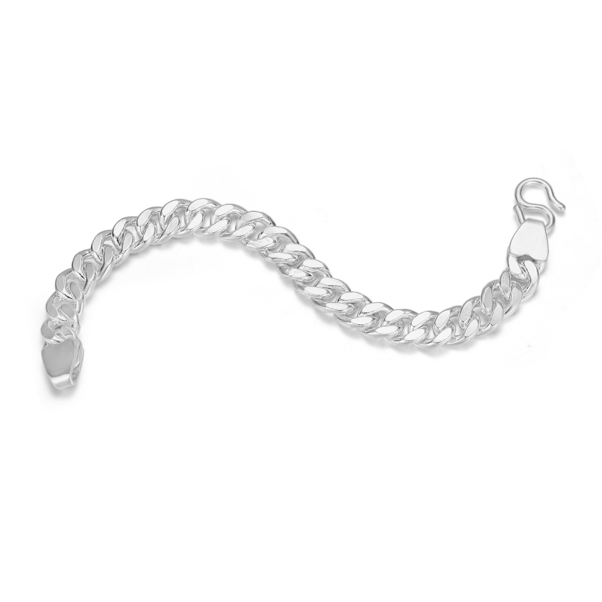 Close-up of the Ebnix Cuban link bracelet, showcasing the hand-assembled 999 silver links and polished finish.